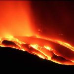 Vulcano_Etna_Lava_2